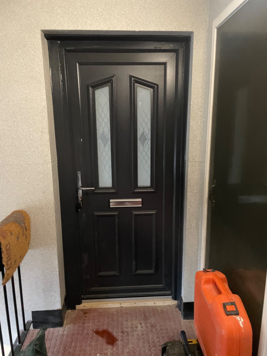 Door Fitter: Image 6